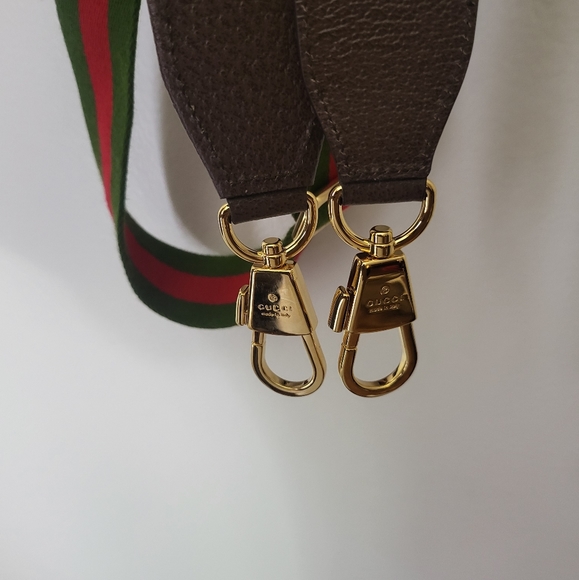 Authentic Gucci gold toned hardware shoulder bag strap - Picture 4 of 6